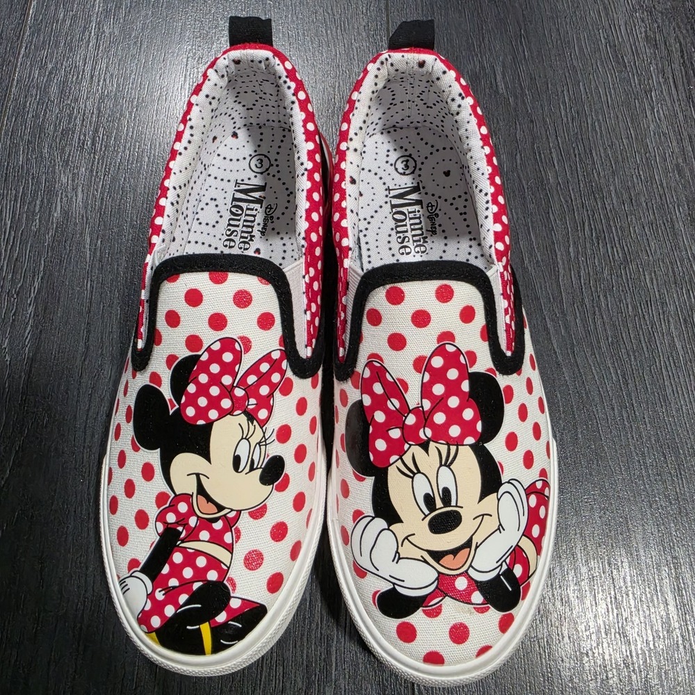 NWOT Disney's Minnie Mouse Polka Dot Canvas Slip On Shoes Kids 3 Ground Up